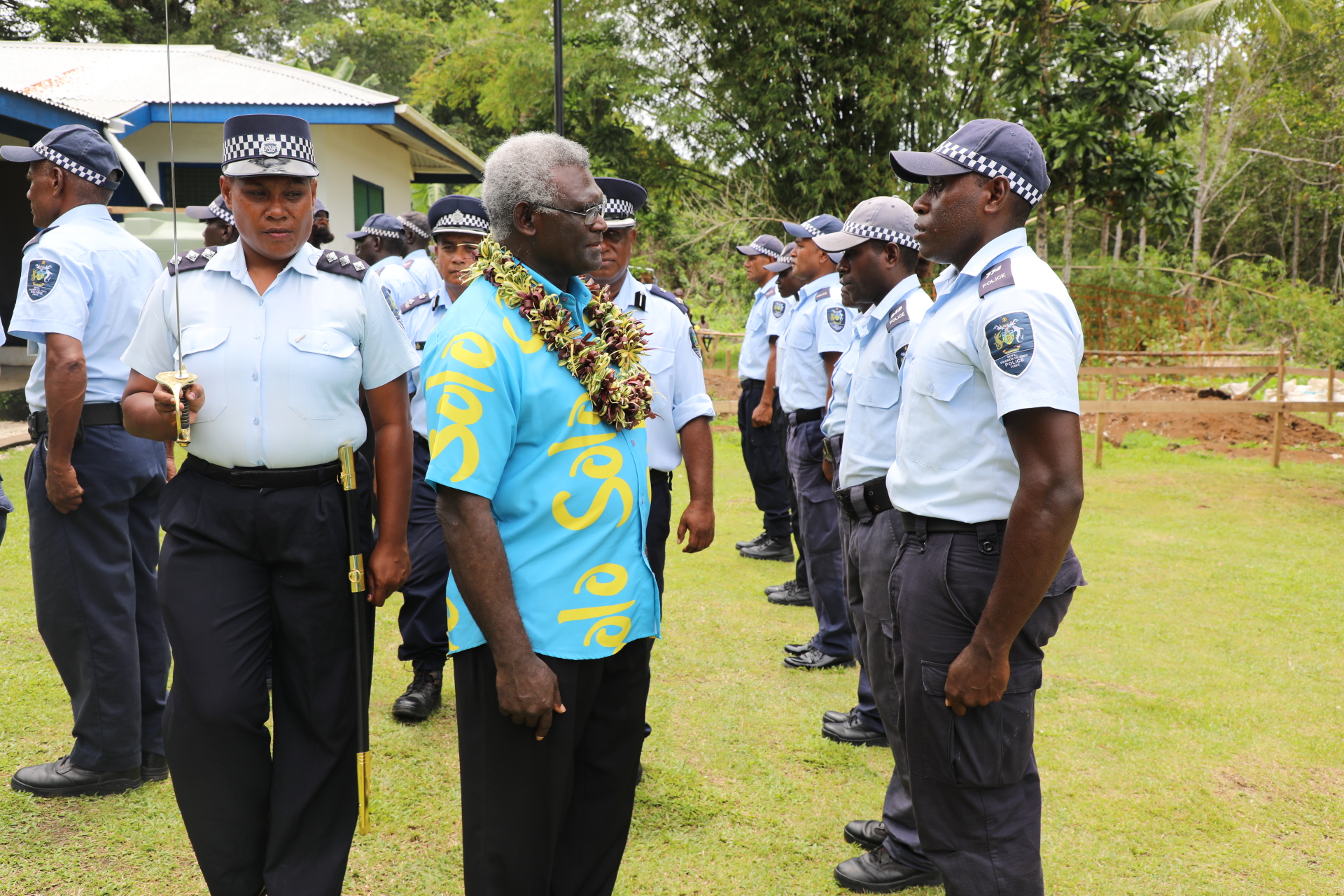 PM visits frontliners at SI/PNG border – My SIG Services Portal