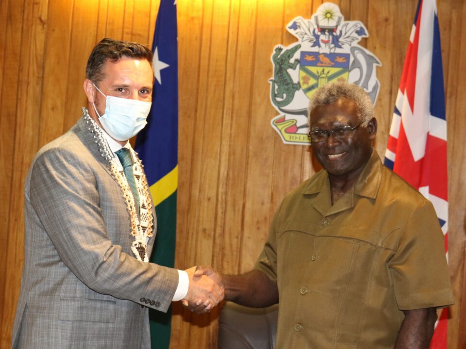 HE Tom shaking hands with PM Sogavare