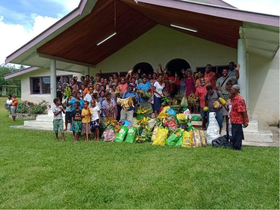 Health salutes Malango Association of SSEC Churches & West Honiara Dorcas for providing food supplies to NRH
 

West Honiara Seventh Day Adventist Dorcas delivering food supplies to NRH kitchen

Health stands in great salutation towards the continuous unwavering and steadfast support of the churches and their Faith Based Organizations (FBO) towards the various work of health, from roll out of health programs and projects to caring for the sick.

Last week NRH was very blessed with the delivery of food supplies such as  Kumara or Cassava, vegetables, fruits, dry coconuts, banana, meat sausages, rice, chicken and fish provided by the Malango Association of South Seas Evangelical Church (SSEC) churches that comprised of eight (8) local churches in Malango, Guadalcanal and Seventh Day Adventist (SDA) Dorcas of West Honiara.

Pastor Nathan Gideon of the Malango Association of SSEC Churches explained that God has been so good to our country and people ever since the outbreak of COVID-19 in January and this is reflected through the work of health workers and many others combating the virus thus the giving is simply our thanksgiving in honour to God of his workings through these individuals for our country.

Ellen Anikwai SDA West Honiara Dorcas Leader, also expressed similar sentiments that the food supplies provided to sick patients at NRH is an act of worship to God for his love and care for our people. “Twice every year we allocate time and budget to mobilize food supplies for the hospital and this month is our first for this year. Next one will be in the fourth quarter of 2022. It is part of our work as Dorcas to help those who need it including caring for the sick. Thus, we are very pleased to help in this regard” said the Ellen.

MHMS Senior Executive Management is very grateful to the Malango Association of SSEC churches and the West Honiara Seventh Day Adventist - Dorcas for the food supplies provided.

“It is common that at times we also face shortage in supplies due to our suppliers not being able to meet the demand on time, as on average 200 patients are admitted per day  including the same number of relatives or caregivers thus hospital makes around 400 feeds per meal time for three (3) time a day. Therefore such support will greatly help us to maintain food stock and supplies at our kitchen. On behalf of our sick patients and staff a very big thank you to these two groups for the support rendered”, said Dr George Malefoasi, Chief Executive of NRH.

Overall health would like to thank all the churches for their prayer support, proactiveness in various ways from supporting health with dissemination of key health messages to the public and actively mobilizing communities for health programs and projects to directly offering support in terms of food, pastoral visits to patients and staff.

-MHMS Press