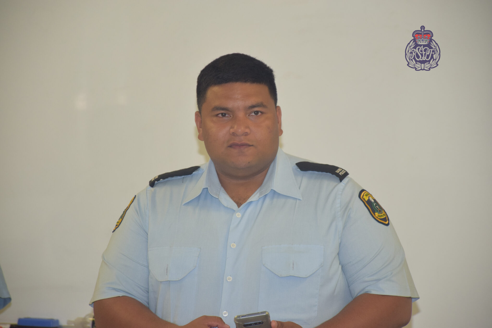 Two Nauru police officers graduate under RSIPF-EOD on IMAS level one in ...