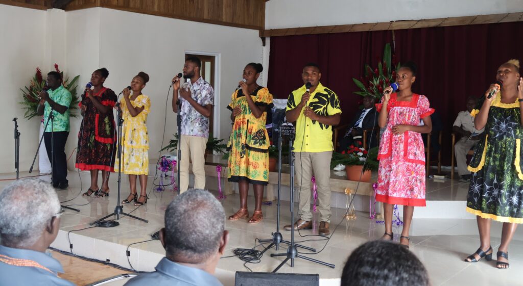 Prime Minister graces Sukiki Seventh Day Church dedication – My SIG ...