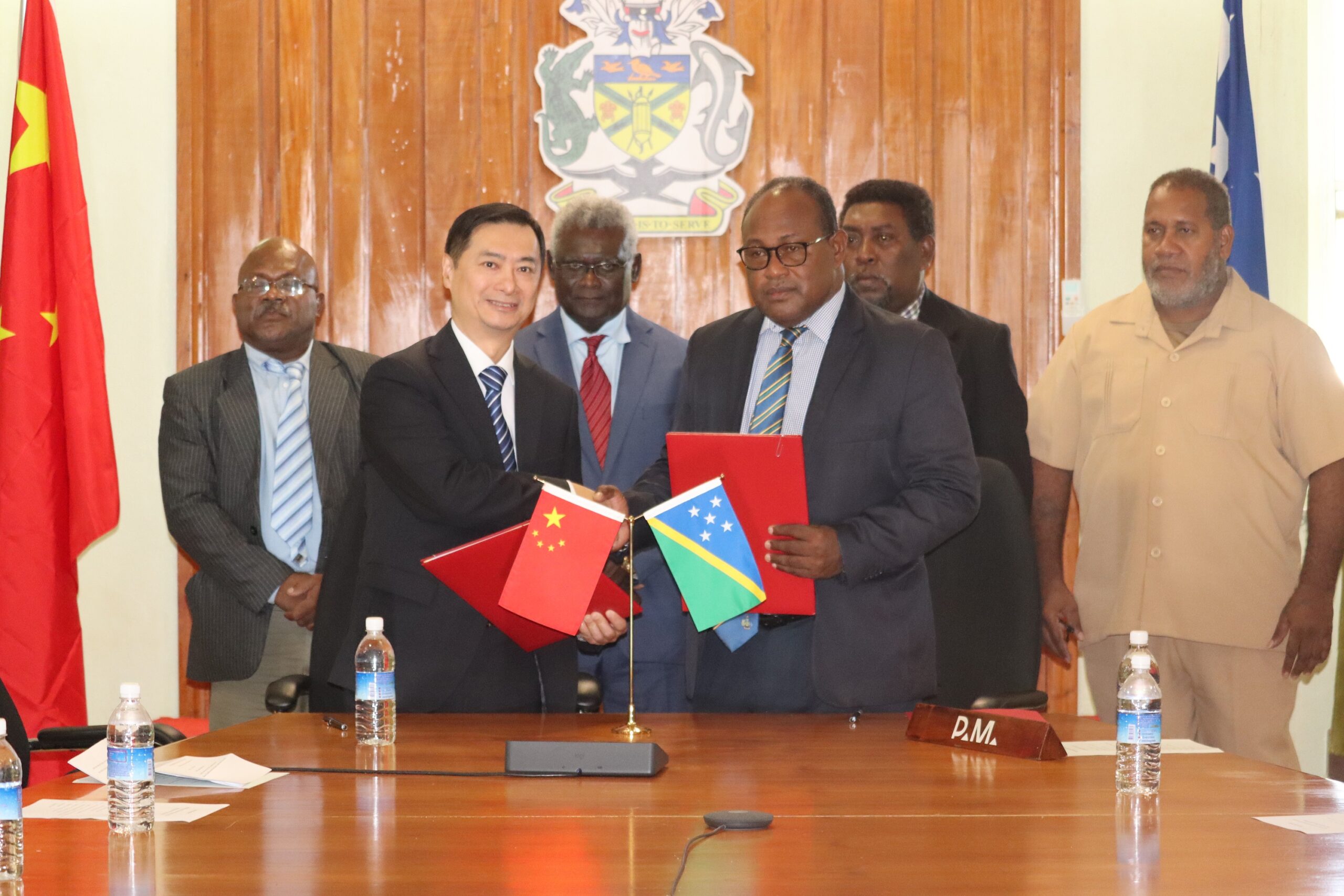 China and Solomon Islands sign Auki road tar sealing project
