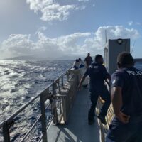 1 Gizo crew preparing to rig the towline